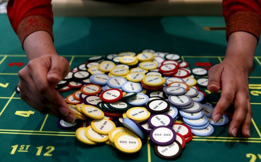 FILE PIC: The fight was said to have been caused by an argument related to the RM100 casino chip insurance that one of the suspects had to pay. — Reuters pic