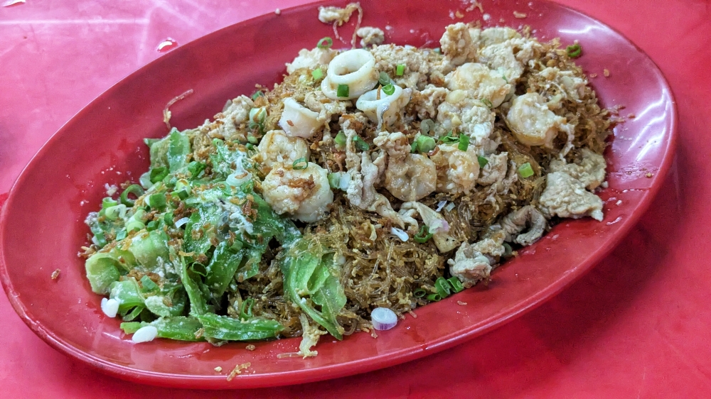 A double portion of bitter gourd fried ‘dong fun’ at Lim Kee.