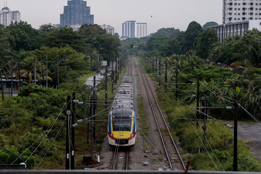 The government has been urged to clarify the continuous delays to the Gemas-Johor Baru double-track rail project, with transport think-tank My Mobility Vision saying taxpayers deserve transparency. — Picture by Sayuti Zainudin 