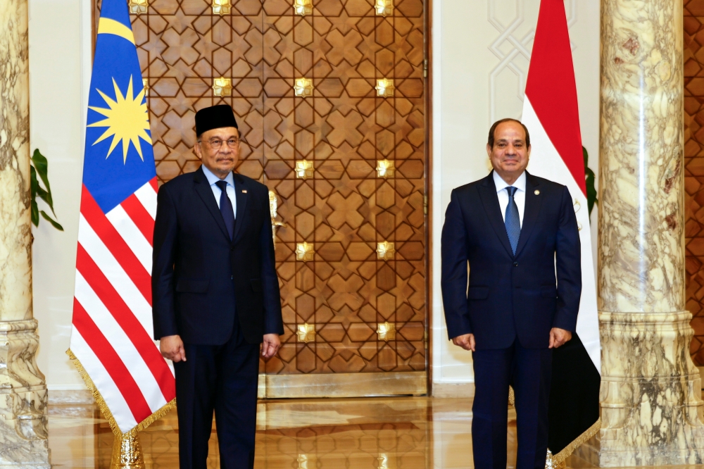 Prime Minister Datuk Seri Anwar Ibrahim during a private meeting with Egypt’s President Abdel Fattah El-Sisi, followed by a bilateral discussion between the two leaders at the Al-Ittihadiya Palace November 10, 2024. — Bernama pic