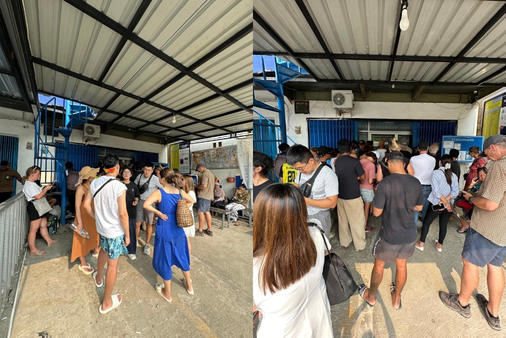 Pictures of stranded tourists at Labuan Bajo rushing to buy tickets for a 36-hour ferry trip to Surabaya taken on November 13. — Picture courtesy of Geetha Kanny