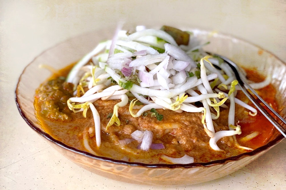 Authentic ‘laksa’ Johor is hard to find outside of home.  — Picture by CK Lim