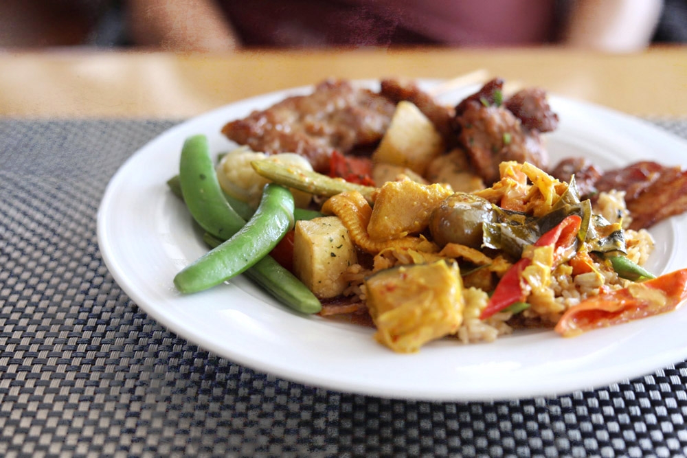 Enjoy your buffet breakfast but avoid food wastage. — Pictures by CK Lim