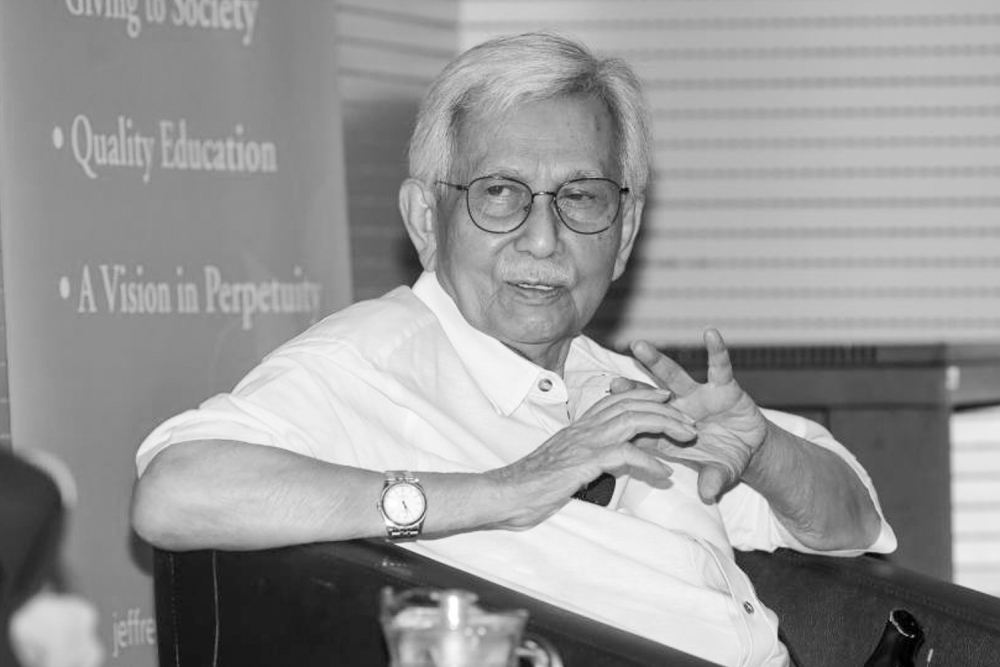 A file photograph shows Tun Daim Zainuddin at Sunway University on November 27, 2019. — Picture by Choo Choy May.