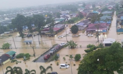 Klang floods: 117 evacuated, two relief centres open after heavy rainfall