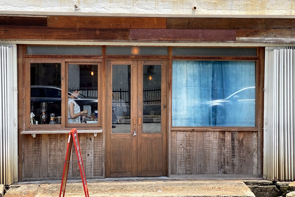 The exterior of YiLuDou Roastery’s shop in Cheras is reminiscent of ‘machiyas’ in Kyoto. — Picture by CK Lim