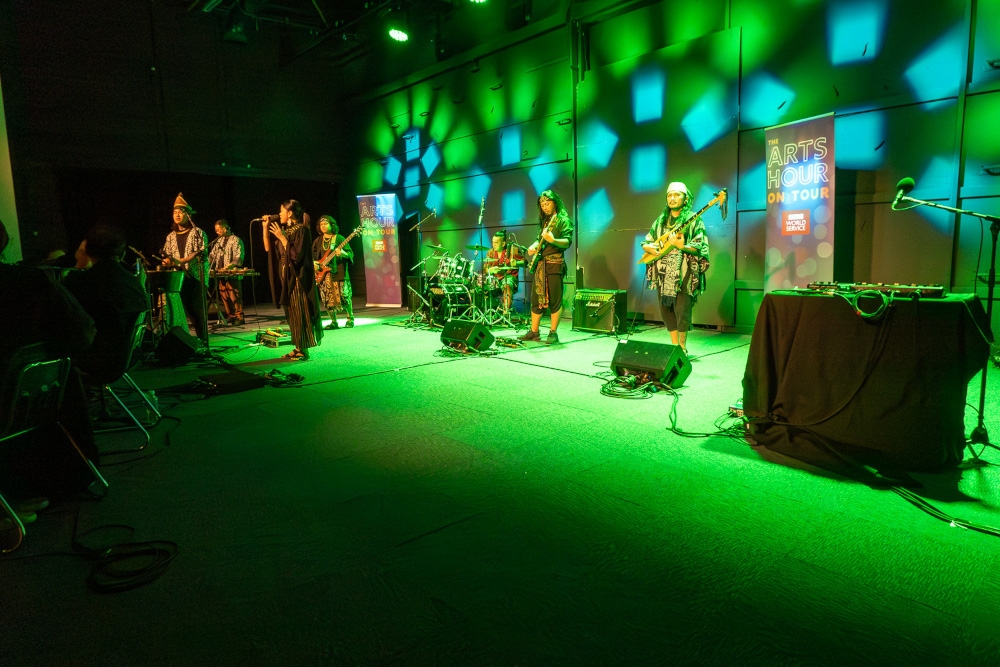 Sabahan band Tuni Sundatang performing ‘Tangon’ alongside singer Dabra Sia. — Picture by Raymond Manuel