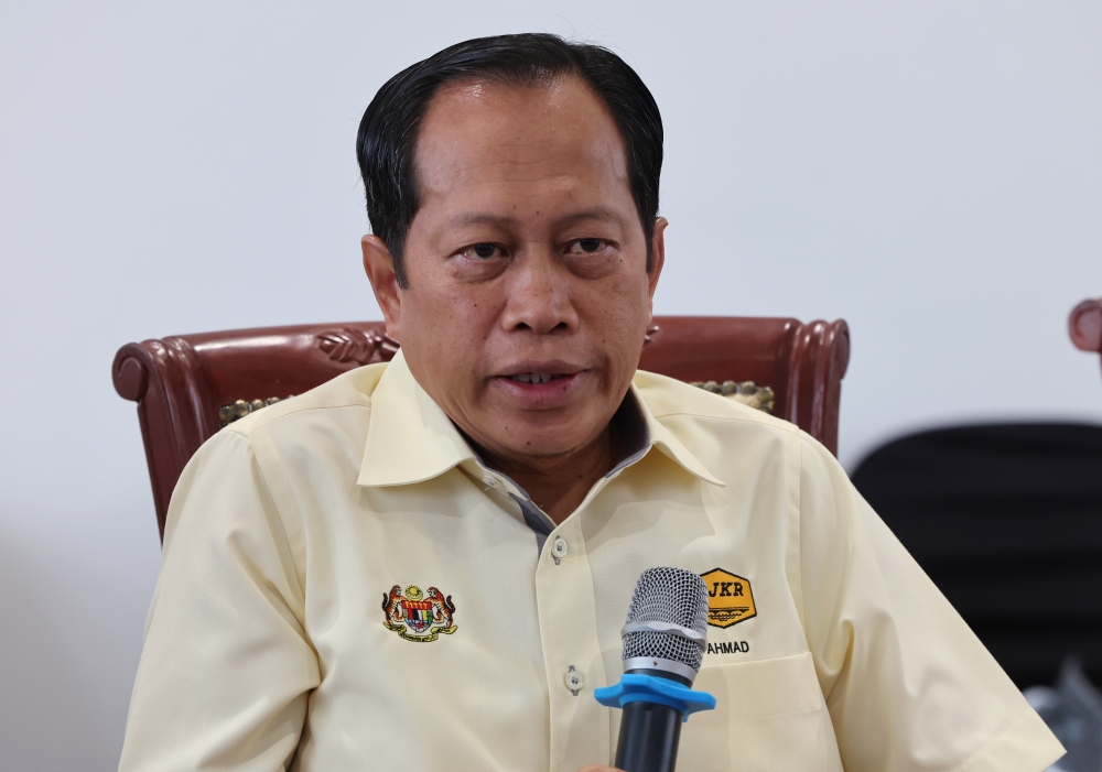 Ahmad Maslan: Works Ministry halts negotiations on multi-lane free flow highway system, Cabinet to review overhaul plan in January 2025