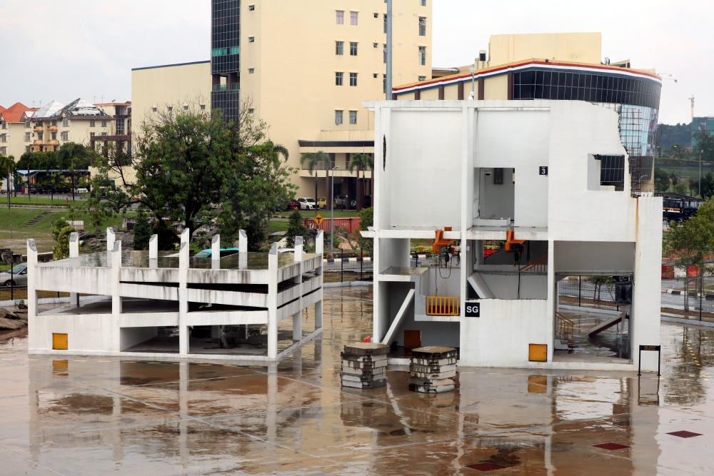 The disaster simulation site for the Special Malaysian Disaster Assistance and Rescue Team (SMART) that is currently under construction at Pulau Meranti, Puchong December 16, 2024. — Bernama pic