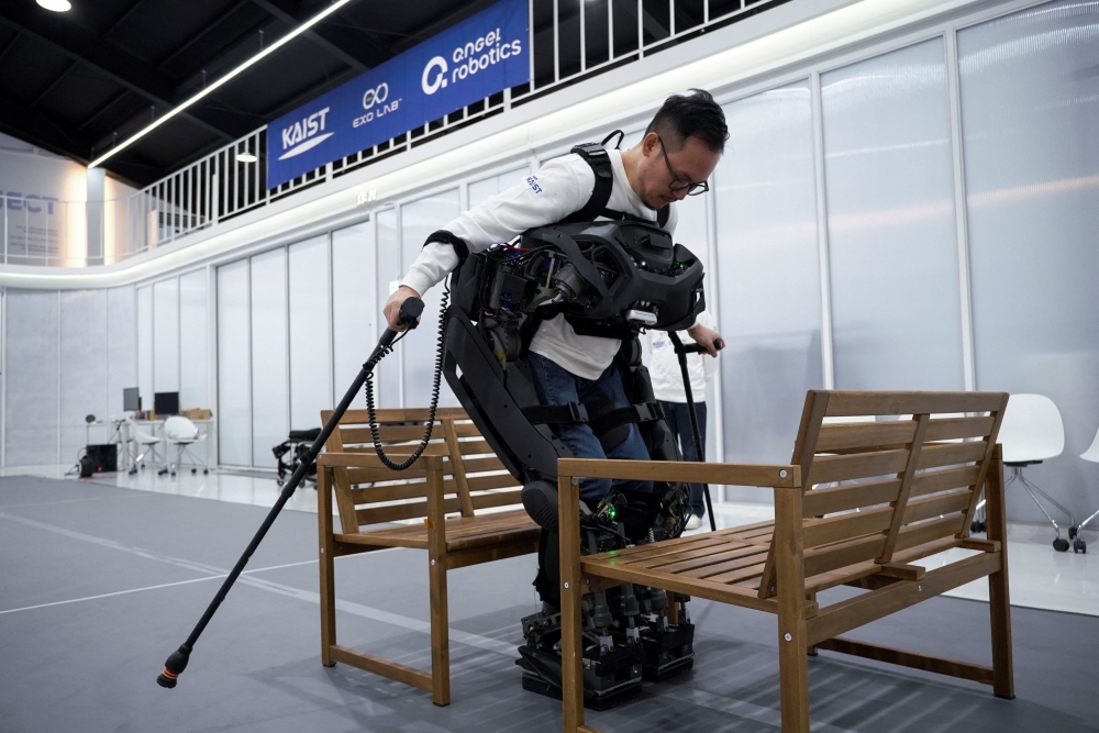 Kim Seung-hwan won the gold medal while wearing the WalkON Suit F1 in the exoskeleton category at Cybathlon 2024. — Reuters pic