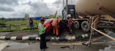 Three-vehicle accident along Bintulu-Miri road leaves one injured in Sarawak