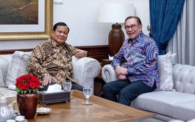 PM Anwar’s meeting with Prabowo in Langkawi delayed as Indonesian president falls ill