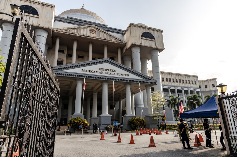 A general view at the Kuala Lumpur Court Complex, in Kuala Lumpur August 25, 2022. — Picture by Firdaus Latif