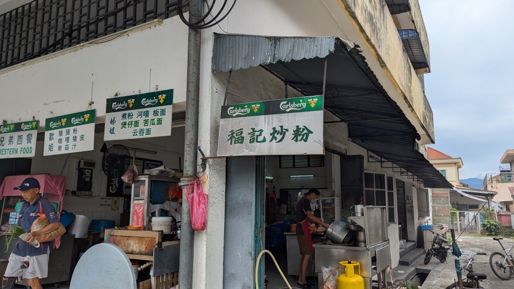 The signs for other stalls still hang in Yu Yee, but Fook Kee is the only stall other than the owner’s Western food stall still remaining. — Picture by Ethan Lau