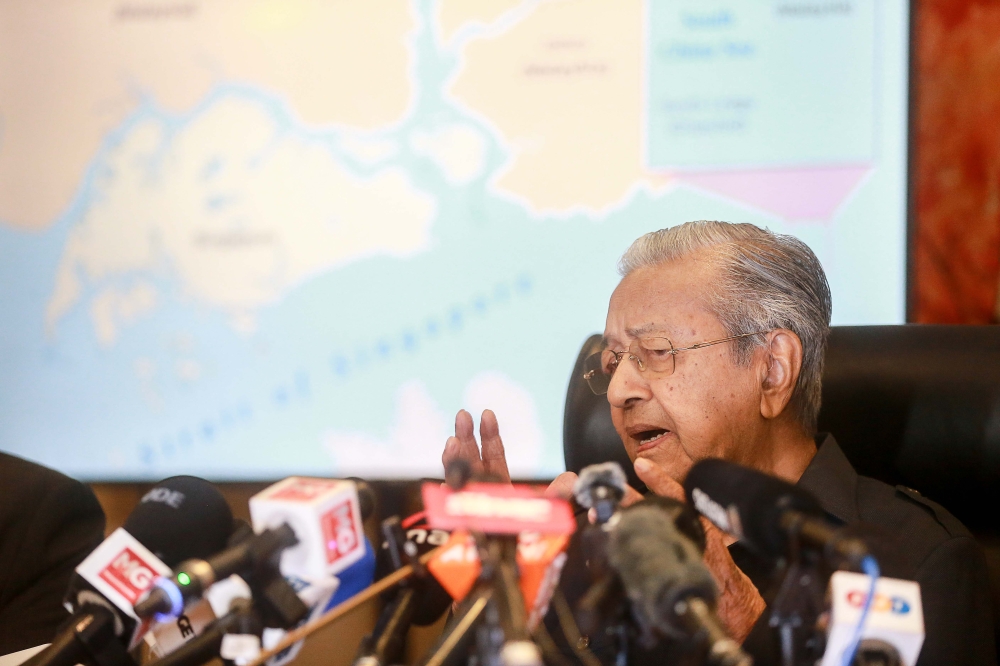 Former prime minister Tun Dr Mahathir Mohamad speaks during a press conference at the Perdana Leadership Foundation in Putrajaya, on Dec 10, 2024. — Picture by Sayuti Zanudin