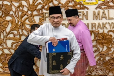 Putrajaya ups SARA for hardcore poor to RM2,100 for 2025, expands MyKad payments to Sabah and Sarawak