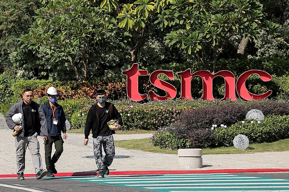 The new rules follow curbs the US placed on TSMC after discovery of its chip in Huawei’s Ascend 910B multi-chip system. — Reuters pic