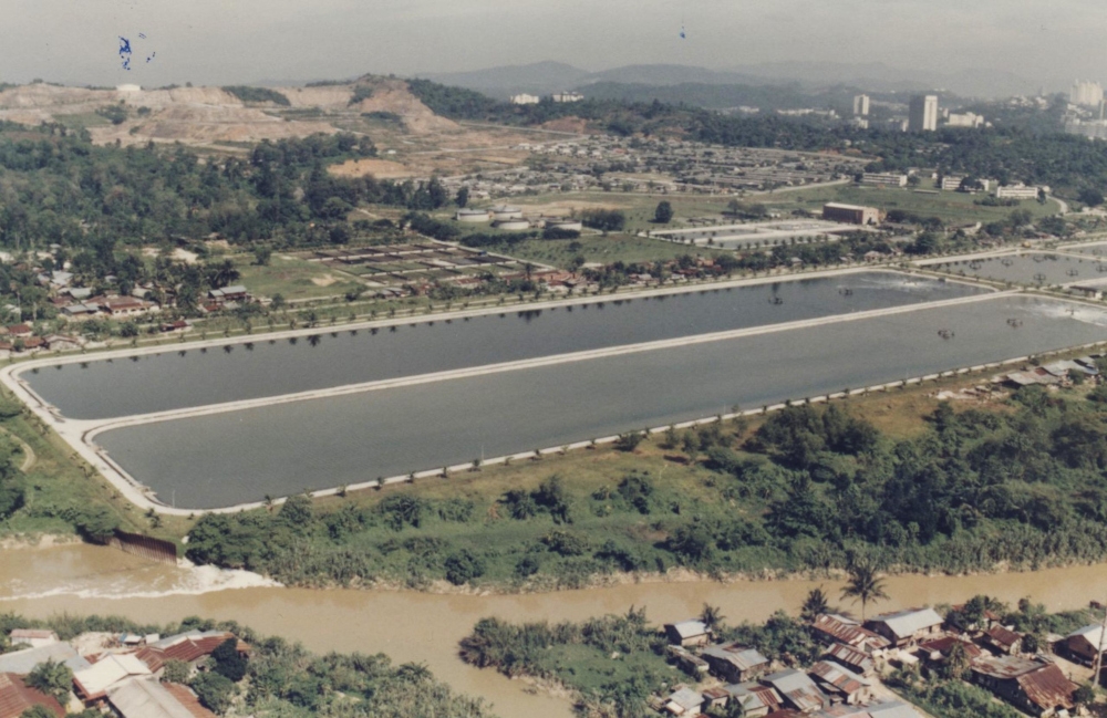 A photo of the oxidation ponds at the Lembah Pantai STP around the 1980s. — Picture courtesy of Indah Water Konsortium