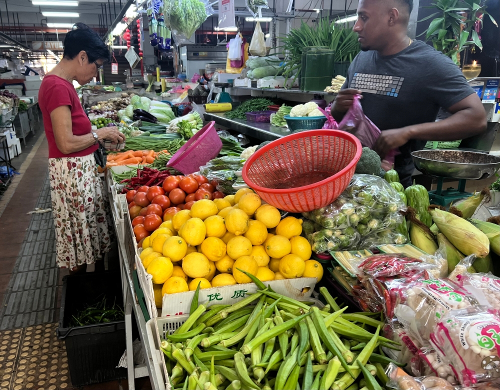 Prices for vegetables like ladies’ fingers have also increased in recent weeks. — Picture by Opalyn Mok