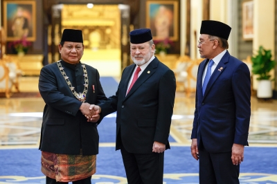 King confers most esteemed order of Johor Royal to Indonesian President Prabowo