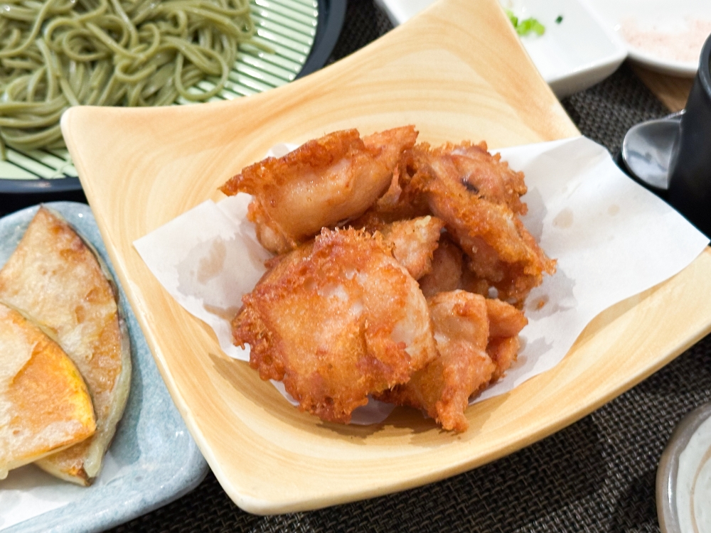 Japan Fried Chicken has juicy meat with an ultra thin crispy batter. —  Picture by Lee Khang Yi