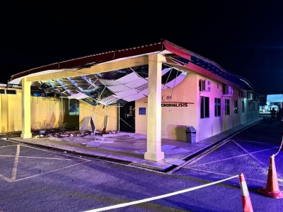 Pasir Mas hospital roof collapses, all safe (VIDEO)