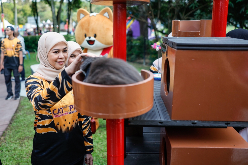 Tengku Permaisuri Selangor launches Catopia cat park in Shah Alam