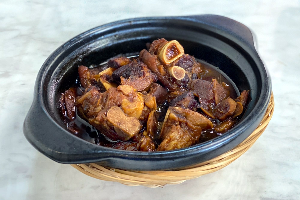 Black Vinegar Pork Trotters. — Picture by CK Lim