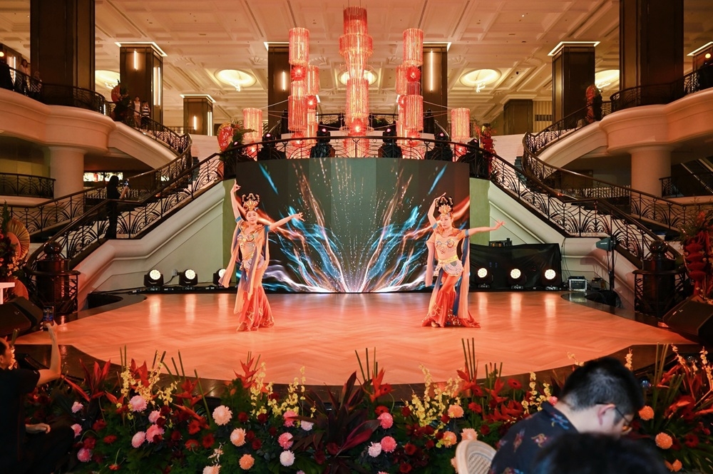 Ethereal dance performance by Dunhuang Flying Apsaras. — Picture courtesy of IOI Properties Group