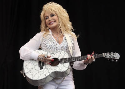 Dolly Parton’s husband Carl Dean, the inspiration for ‘Jolene,’ dies at 82